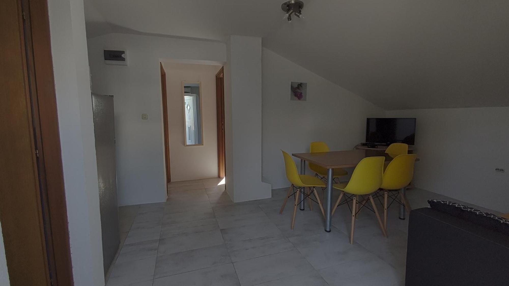Apartman Tea Карлобаг Екстериор снимка