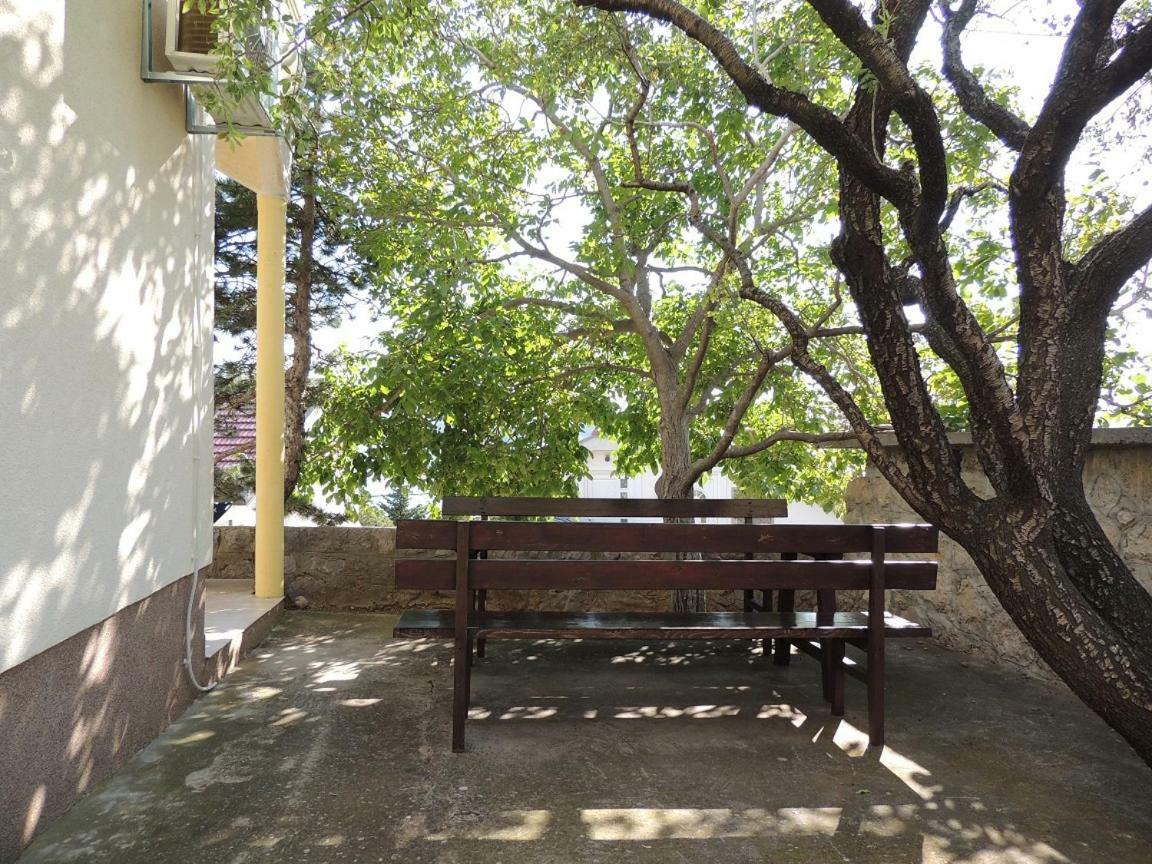 Apartman Tea Карлобаг Екстериор снимка